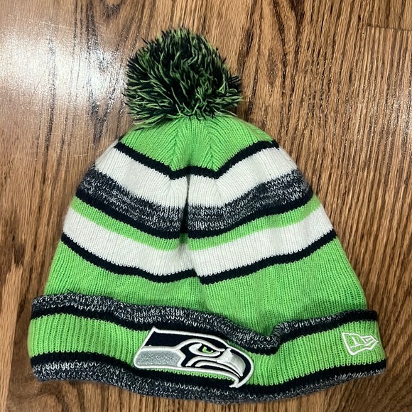 Unisex NFL New Era Seattle Seahawks One Size Fits MOST Winter Hat - Picture 3 of 11